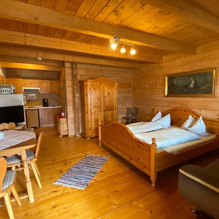 Apartman Berg-panorama-ferienwohnungen Gut-lichtenau Hauzenberg