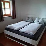 Apartamento Berg-panorama-ferienwohnungen Gut-lichtenau *