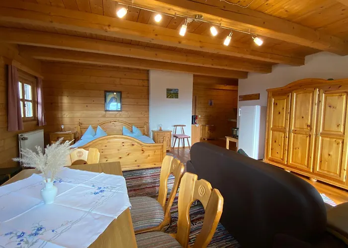 Berg-panorama-ferienwohnungen Gut-lichtenau Apartment