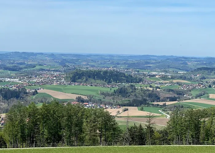 Berg-panorama-ferienwohnungen Gut-lichtenau Hauzenberg